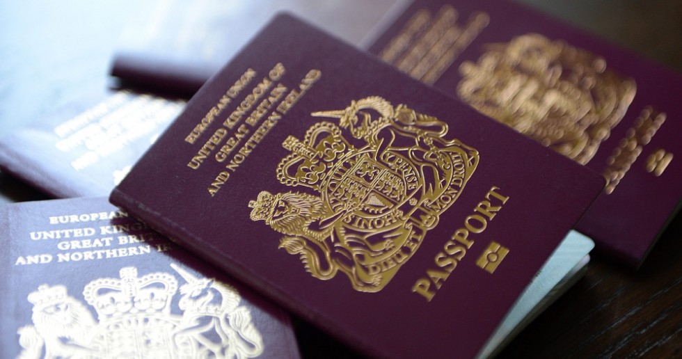 britain_passports_backlog_ara03_43563765