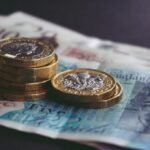 £15-ra akarják emeltetni a minimálbért Nagy-Britanniában a megélhetési költségek növekedése miatt