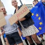 Pánikolnak az EU bevándorlók, miután a brit kormány megváltoztatta a tartózkodási jogszabályt