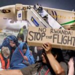 Hivatalos: a brit kormány jogszerűen deportálhatja a migránsokat Nagy-Britanniából
