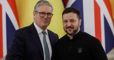 Fokozódik a háborús feszültség: Trump leszólta az Egyesült Királyságot, az ukrán elnök pedig ma érkezik Angliába