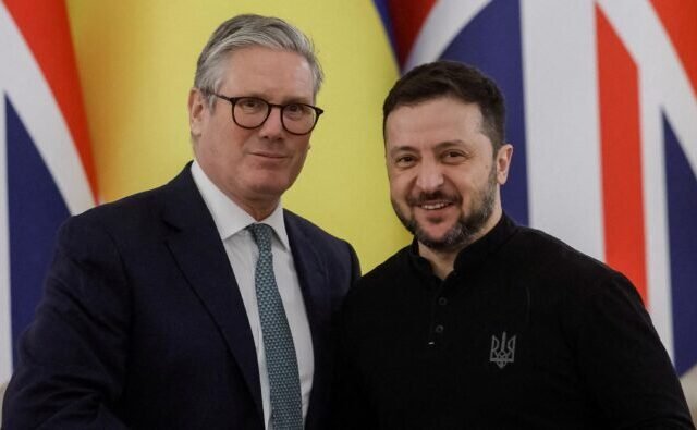 Fokozódik a háborús feszültség: Trump leszólta az Egyesült Királyságot, az ukrán elnök pedig ma érkezik Angliába