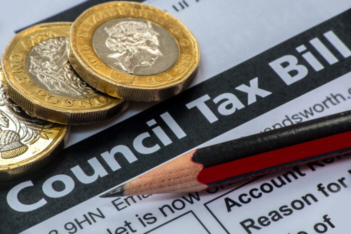 Mennyivel fog emelkedni a council tax a Nagy-Britanniában élőknek 2023-ban? 3
