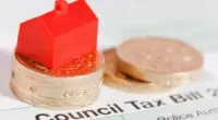 Nagy-Britannia eddigi legnagyobb council tax (önkormányzati adó) emelése jön szinte mindenkinek 2