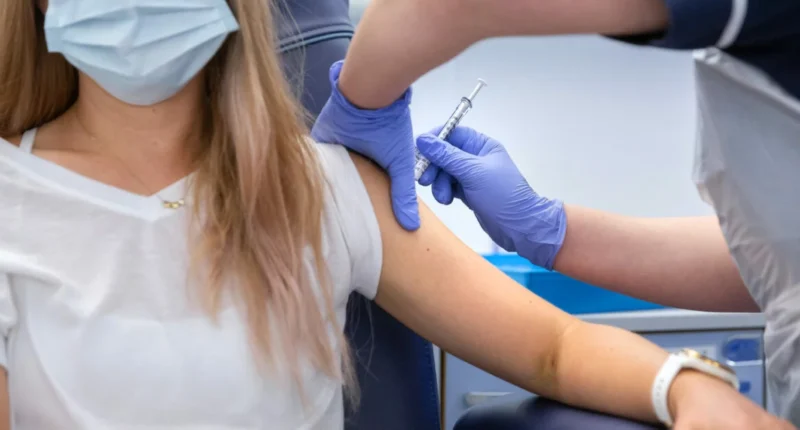 Milliókon segíthet az új, rák elleni injekció az Egyesült Királyságban - Forradalmi újítás a rákkezelésben