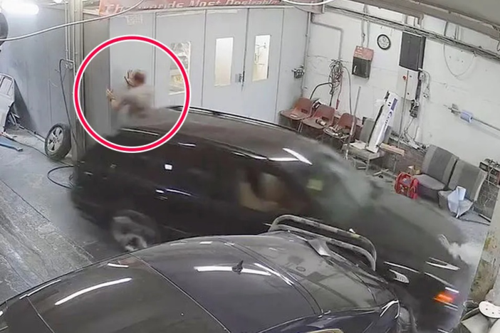 Drámai baleset egy angliai műhelyben - a felismerhetetlenségig összezúzta egy férfi férfiasságát egy elszabadult autó