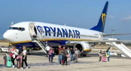 A Ryanair súlyos figyelmeztetése: jelentősen drágulhatnak a repülőjegy árak, véget érhet az olcsó repülés korszaka