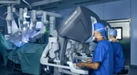 Új korszak kezdődik az angol egészségügyben - hivatalosan is engedélyezték a robotikus sebészeti rendszerek használatát az NHS-nél 2