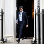 Hoppá! A brit pénzügyminiszter pakolja a holmijait a Downing Streetről, és Boris Johnson etikai vizsgálatot rendelt el az elmúlt napok történései nyomán