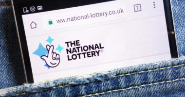 Figyelem! Valaki több, mint 7 millió fontot nyert Angliában és nem is tud róla, úgyhogy mindenki csekkolja le a szelvényeit