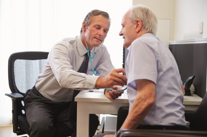 Veszélyes változás az angliai háziorvosi rendszerben: életveszélyes esetek kerülnek a „nem sürgős” online űrlapokra Veszélyes változás az angliai háziorvosi rendszerben: életveszélyes esetek kerülnek a „nem sürgős” online űrlapokra