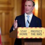 A brit kormány a mai naptól meghosszabbítja az érvényben levő kijárási korlátozásokat