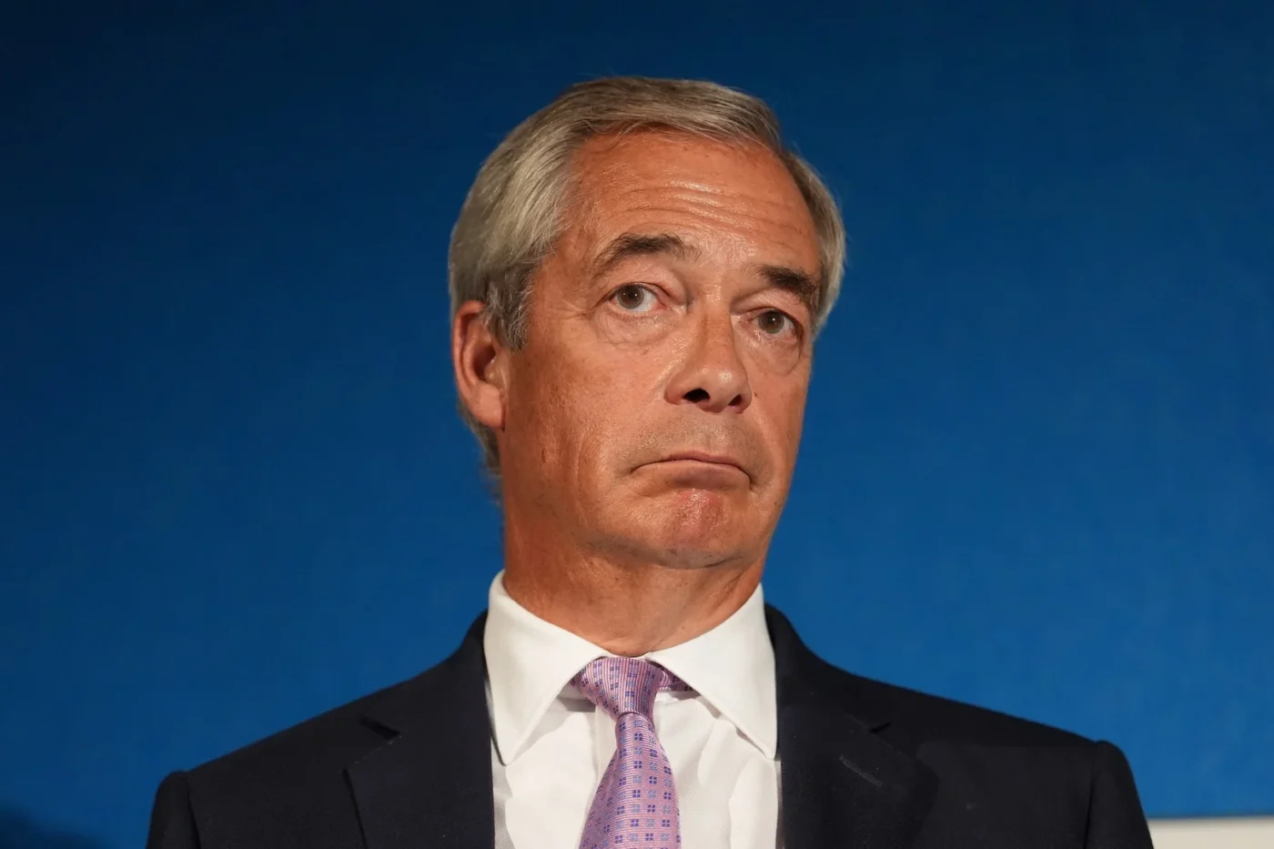 Összeomlik Nigel Farage népszerűsége és vele együtt a Reform UK is nigel farage reform uk összeomlás