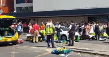 Autó hajtott gyalogosok közé Londonban – Öt sérült