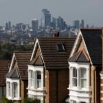 Először £250,000 fölött az ingatlanok átlagos ára Nagy-Britanniában: brutális különbségek, hol mit kapsz ennyiért