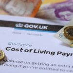 Egyre súlyosabb a helyzet Nagy-Britanniában: a lakosság egy jelentős része már az élelmiszeren és a fűtésen is spórol