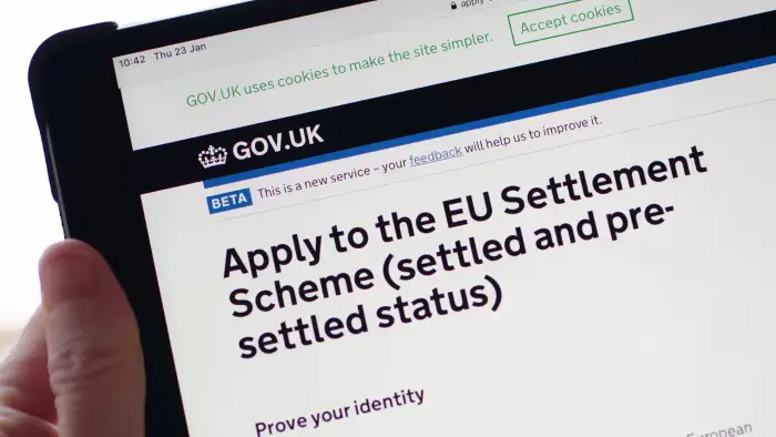 Hivatalos közlemény a brit kormánytól: változások jönnek a letelepedett státusz működésében 1