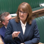 Milliók maradhatnak segítség nélkül: drasztikusan emelkednek az energiaárak az Egyesült Királyságban