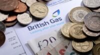 Júliustól csökkennek az energiaszámlák az Egyesült Királyságban - az Ofgem hivatalos bejelentése Júliustól csökkennek az energiaszámlák az Egyesült Királyságban - az Ofgem hivatalos bejelentése