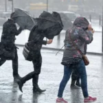 Hatalmas eső jön Nagy-Britannia egyes részein: félhavi csapadékmennyiség eshet pár óra alatt
