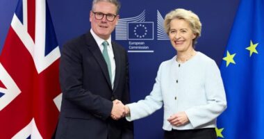 Megdöbbentő adatokat hoztak nyilvánosságra arról, mennyibe került az EU-ból való kilépés Nagy-Britanniának, és mennyit kell még kifizetni