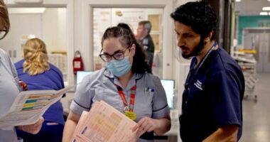 Már 6 brit kórház szükségállapotot jelentett a rohamosan terjedő új "szuperinfluenza" miatt