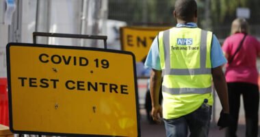 Egy a Covidon hatalmasat kaszáló magáncég egyetlen mozdulattal válik meg 5000 alkalmazottjától Nagy-Britanniában, akiket egy árva fillér nélkül engednek útjukra