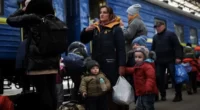 Tömegesen kezdtek el befogadni otthonaikba ukrán menekülteket a Nagy-Britanniában élők 2