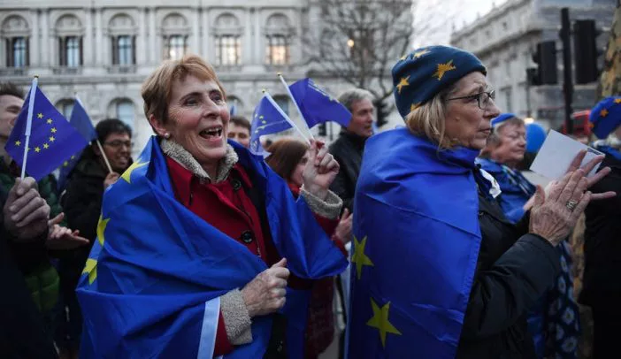 "Katasztrofális következményei" lehetnek a britek kilépésének az országban maradó EU-s polgárokra 2