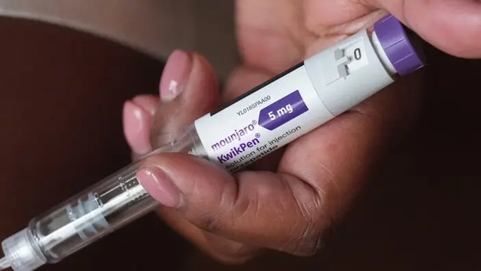 Két halálesetet jelentettek az Egyesült Királyságban a fogyókúrás injekciók mellékhatásai miatt