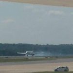 Hatalmas káosz lett a londoni reptéren, miután az egyik gép kereke felrobbant felszálláskor