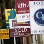 Siralmas házárak Londonban: évi 134 000 fontott kellene elővarázsolnunk egy átlagos ingatlan megszerzéséhez