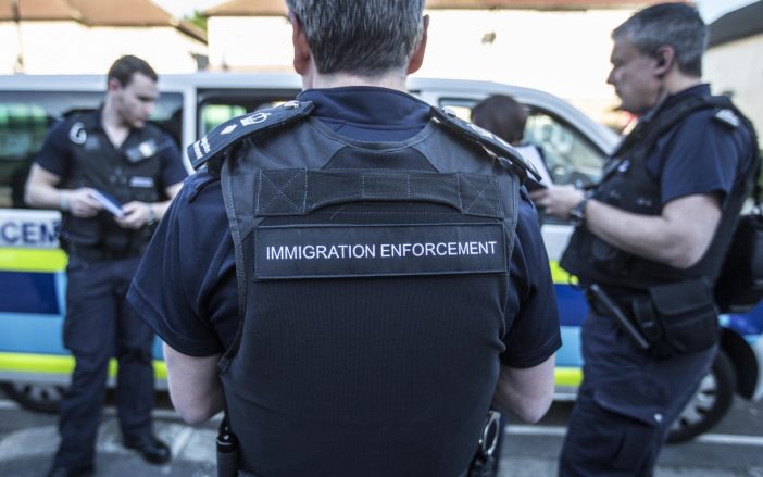 Ötszörösére ugrott a deportált EU állampolgárok száma Angliában 2