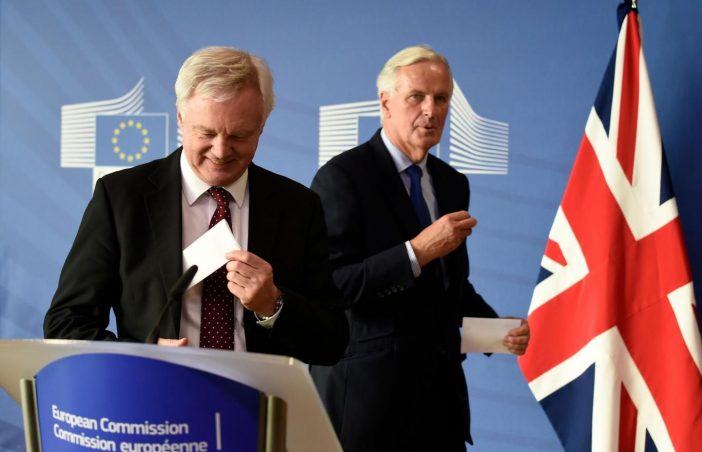 Brexit: az EU nem tárgyal tovább, amíg az EUs polgárok helyzete nem tisztázódik 2