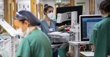 A brit történelem eddigi legnagyobb, országos méretű NHS ápoló sztrájkja jön, méghozzá heteken belül Nagy-Britanniában