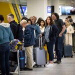 A Ryanair vezére már a katonaság segítségét kérte a brit reptereken lévő káosz megoldásához
