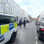 Agyonlőttek egy 21 éves fiatalt London belvárosában, az elkövető szökésben, a rendőrség nagy erőkkel keresi