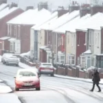 A Met Office friss inókat tett közzé a hétvégi havazás és az egyes régiókban várható jelentős hőmérséklet csökkenés kapcsán