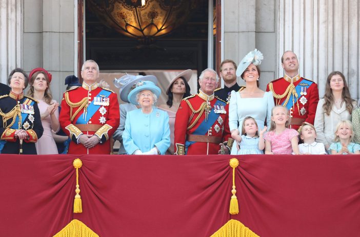 Újabb taggal bővül az angol királyi család: Harry hercegéknél is jön a baba 1