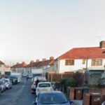 Holtan találtak egy 2 és egy 5 éves kisfiút egy kelet-londoni lakásban