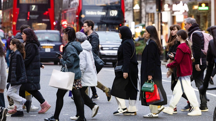 Mit jelent ma magyarnak lenni külföldön? Mit jelent ma magyarnak lenni külföldön?