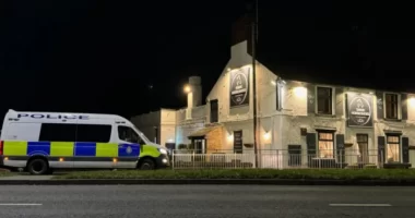 Egy újszülött kislány holttestét találták egy kocsma WC-jében Angliában