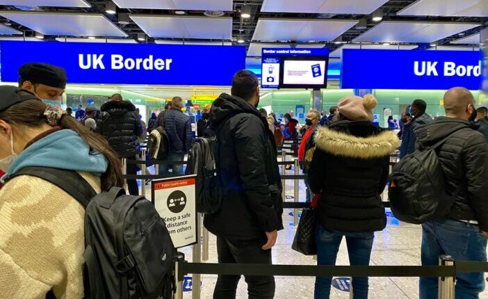 Kiszivárgott, milyen új utasítást kaptak a határőrök a Nagy-Britanniába érkezőkre vonatkozóan 1