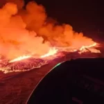Nem sokkal ezelőtt kitört a vulkán Izlandon, a brit partoktól bő 1000km-re északra