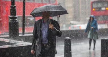 Újabb nagy eső és szél éri el ma Anglia déli felét, egyes területeken tornádók is kialakulhatnak