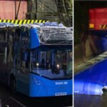 Leszakadt az egész teteje egy emeletes busznak Angliában, miután hídnak csapódott