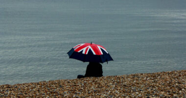Itt van, miért olyan szörnyű eddig az időjárás idén nyáron Nagy-Britanniában, és hogy mikor várható a következő hőhullám