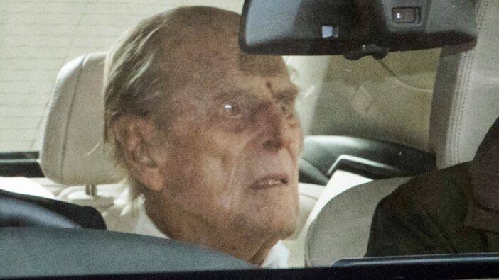 Kiengedték a királynő férjét a kórházból: az első képek a 99 éves Fülöp hercegről 5