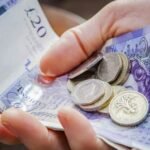 20 éve nem látott sebességgel nőnek a fizetések Angliában, csak van egy kis gond…