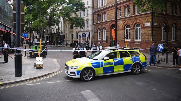 Vérontás London szívében: négy járókelőt szúrt meg egy nő Covent Gardenben